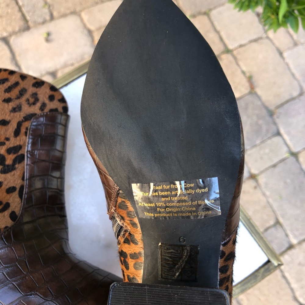 Jeffrey Campbell Bentlee Bootie Size 6. - Picture 13 of 13